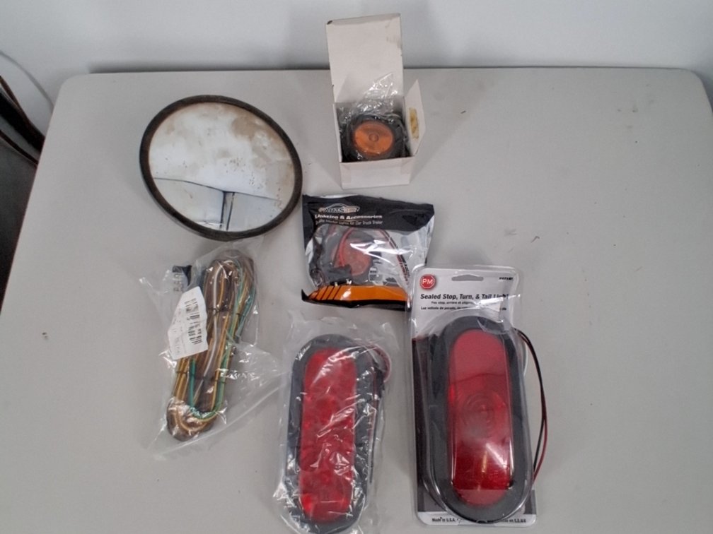 lot of trailer lights, trailer wiring,