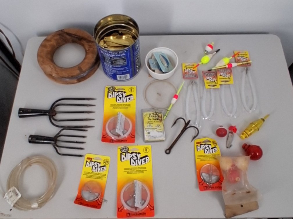 fishing lot incl. thick line, spoons,
