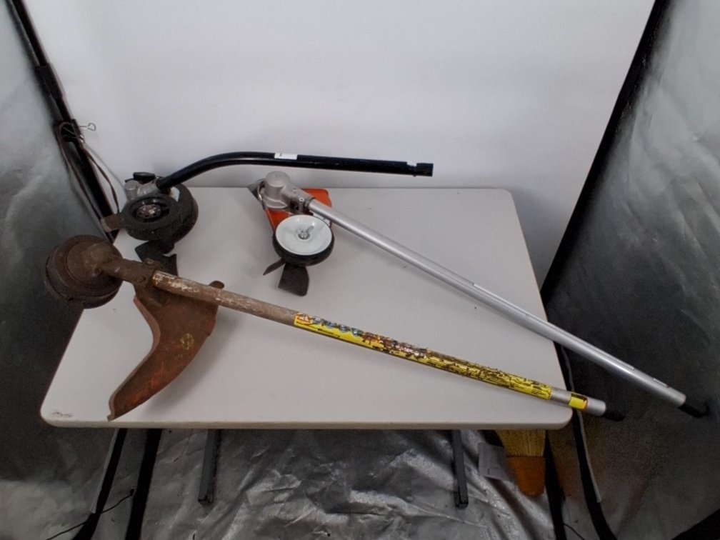 3 trimmer heads incl. Stihl