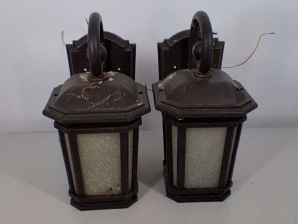 2 outdoor hanging lantern style house lights