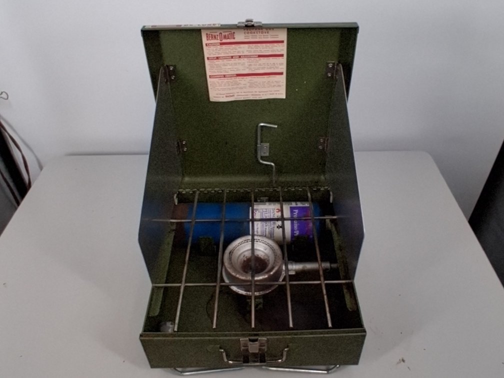 Bernz-O-Matic table top 1 burner stove