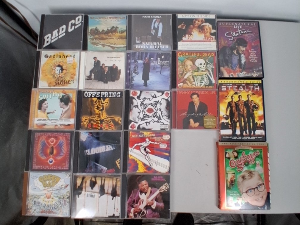 lot of 18 CDs and 3 DVDs incl.
