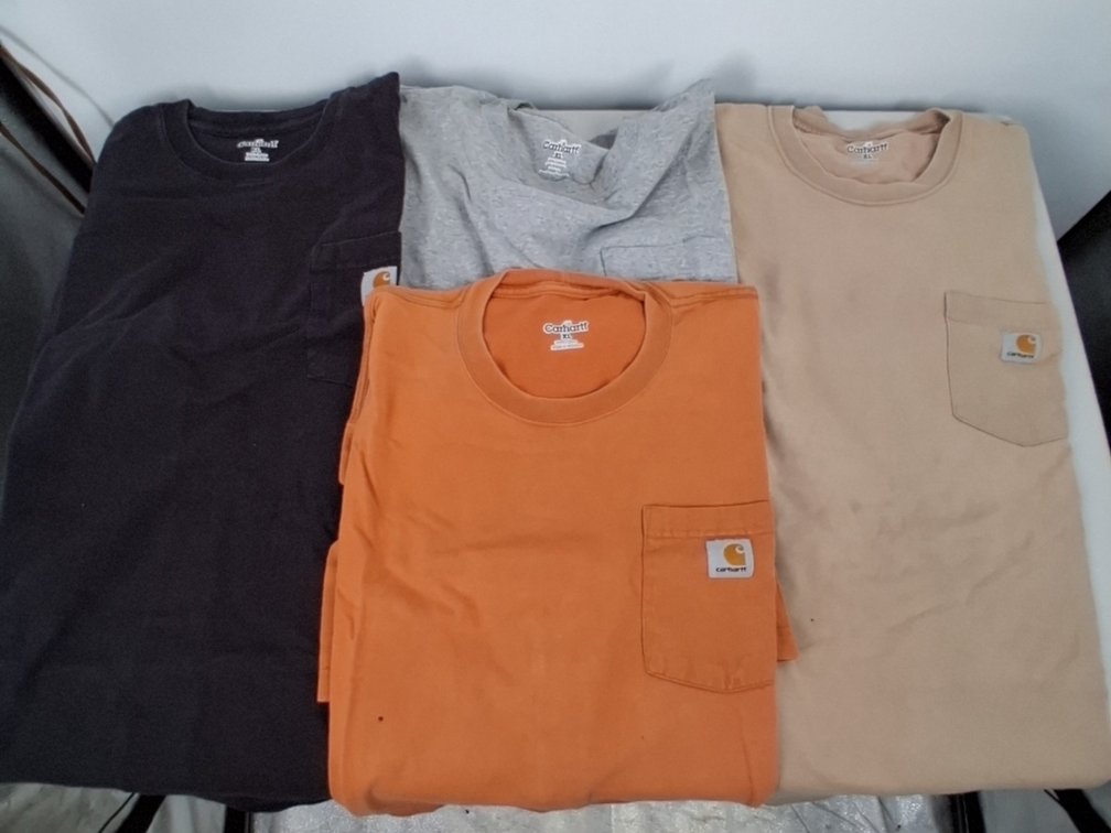 4 Carhartt t-shirts size XL