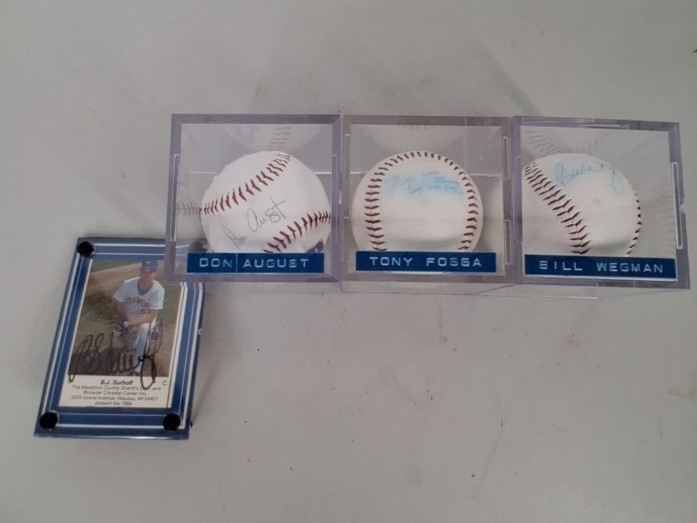 Brewers autographed lot of BJ Surhoff card