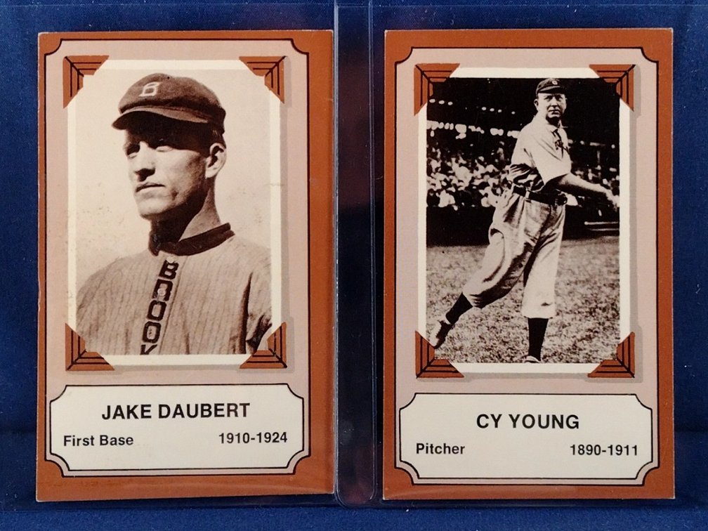 1975 Fleer Daubert, Young, Delahanty 10,19,24