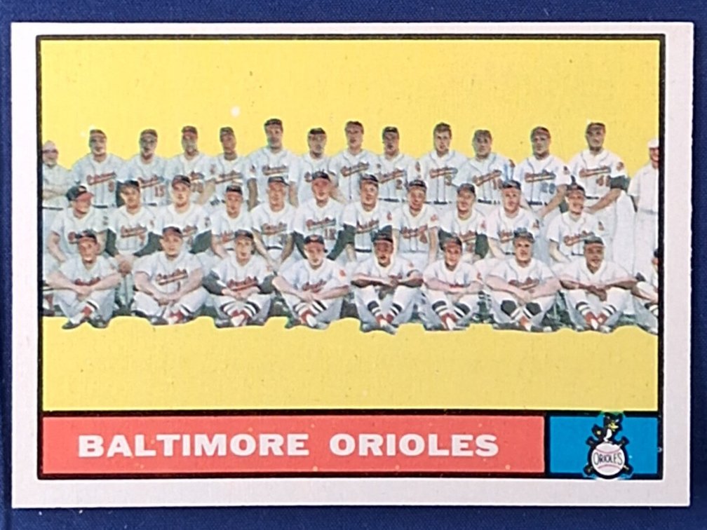 1961 Topps Orioles Team 159