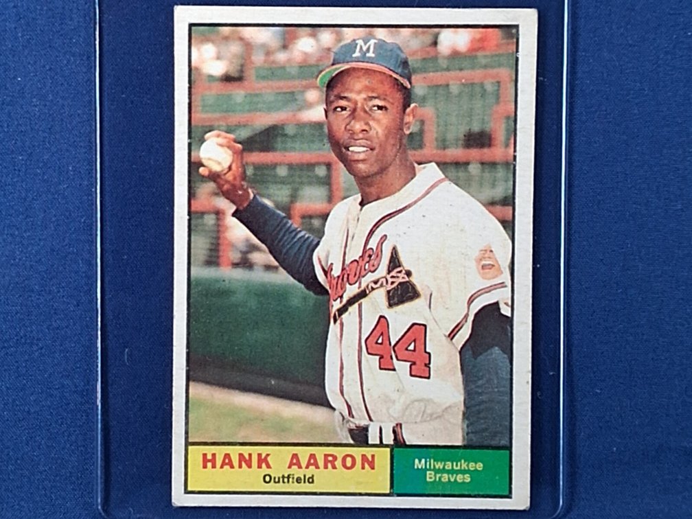 1961 Topps Hank Aaron 415