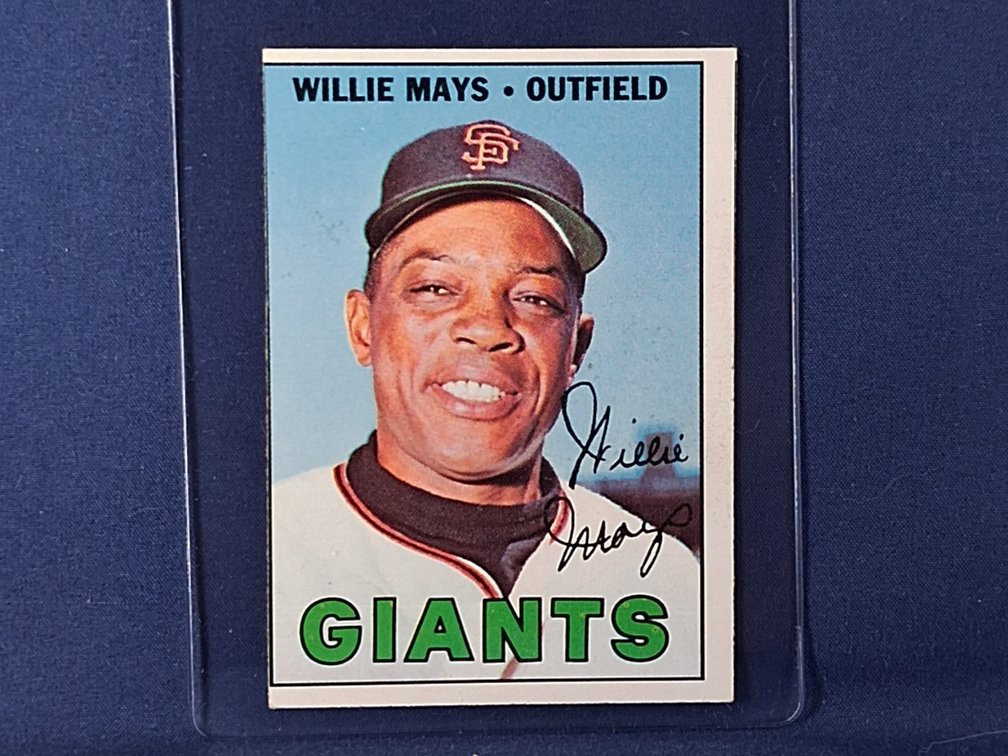 1967 Topps Willie Mays 200