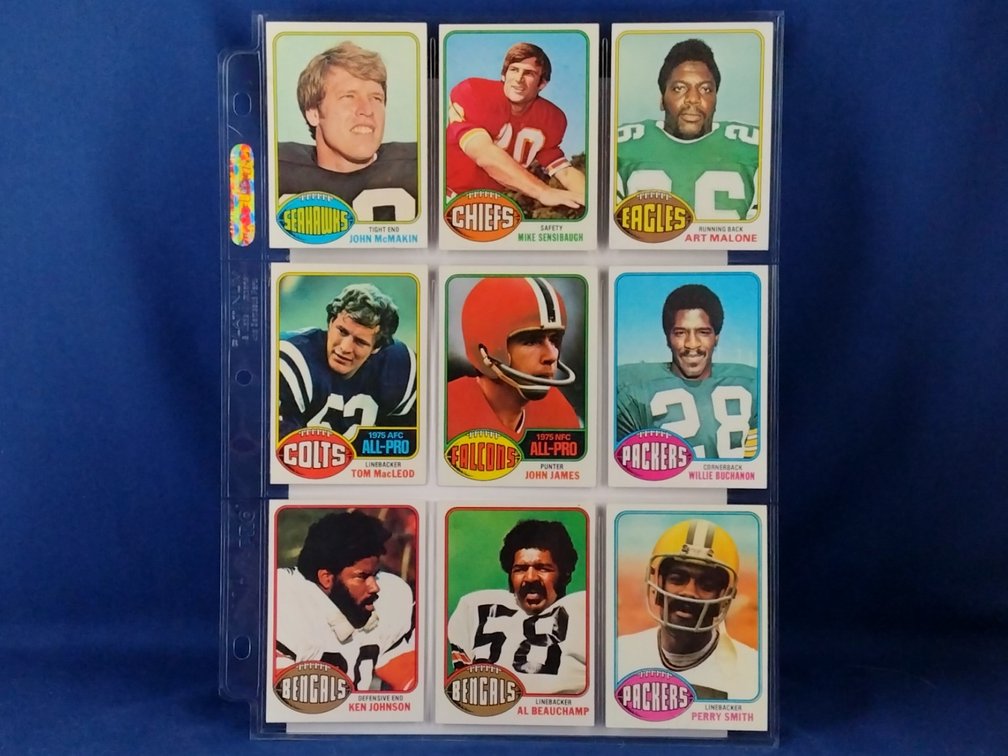 1976 Topps Various 9 pocket page