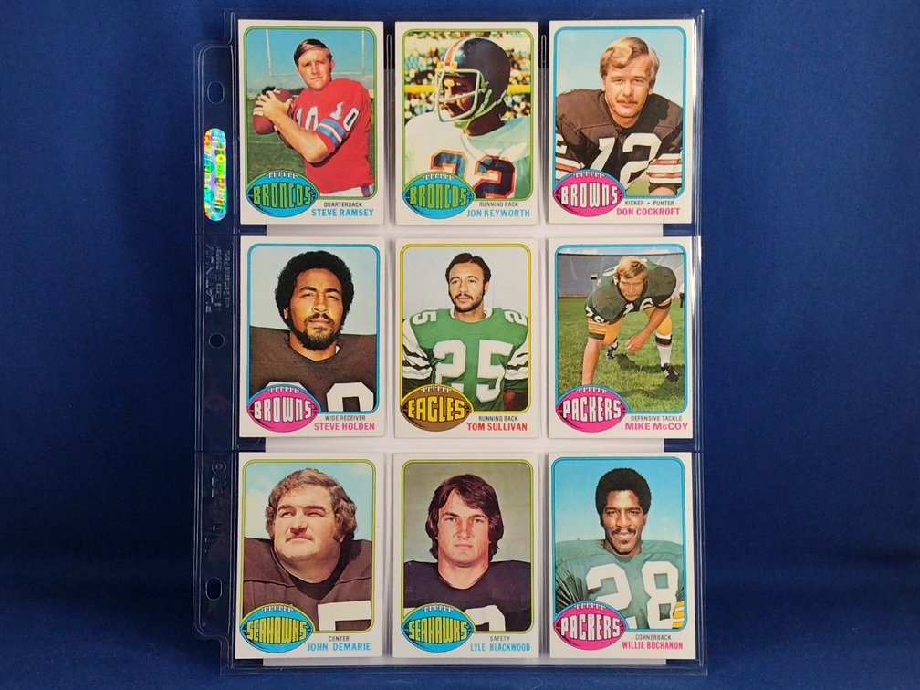 1976 Topps Various 9 pocket page