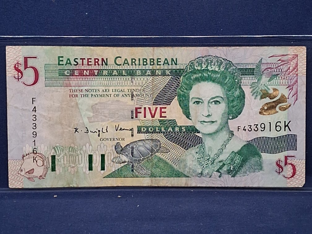 ND(1994) East Caribbean States 5 Dollars