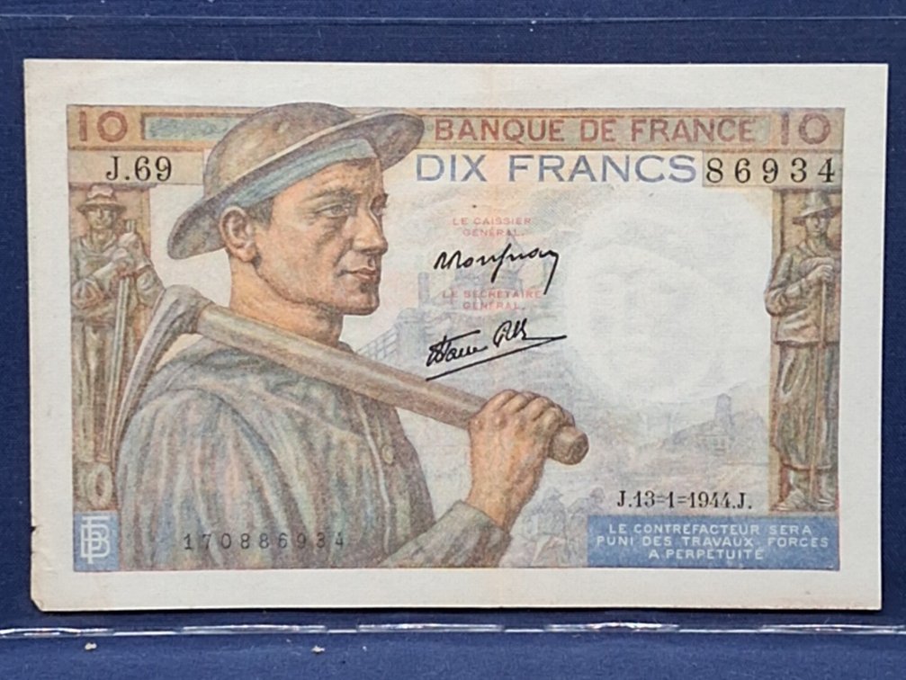 1941 Crisp UNC France 10 Francs