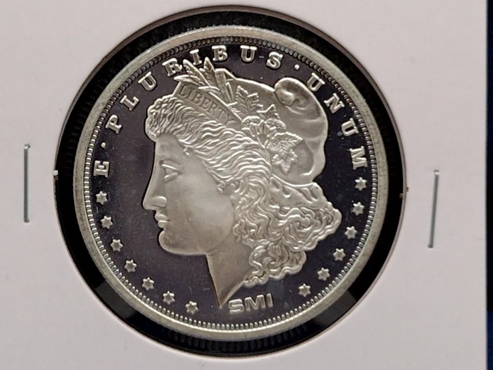 1 oz. .999 fine silver round