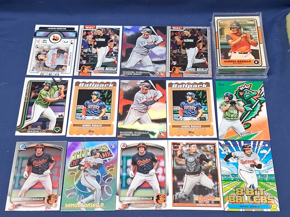 50 Samuel Basallo cards