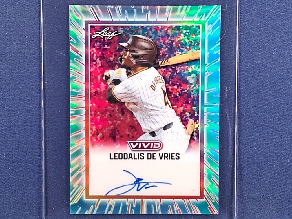#3 MLB prospect - Leo De Vries (Athletics) - 2025 Leaf Vivid #BA-LDV auto 4/10