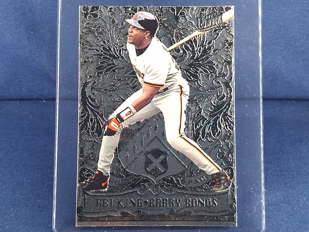 1997 Fleer Ultra #4 Barry Bonds "RBI King"