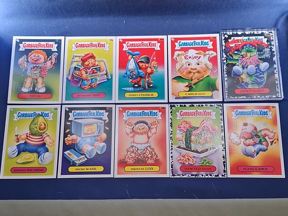 10 Garbage Pail Kids cards