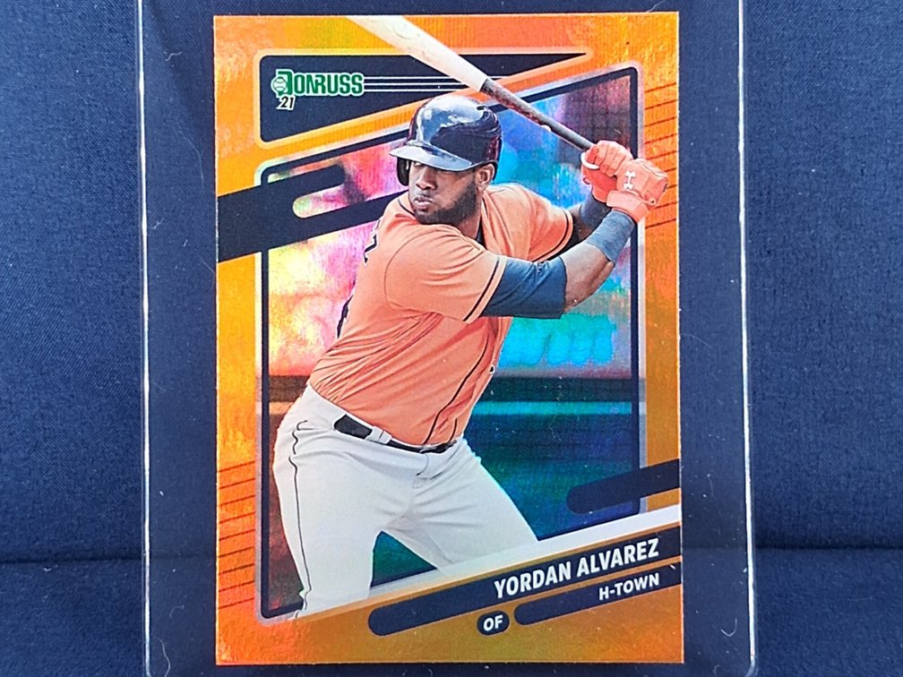 2021 Donruss #174 Yordan Alvarez - orange paralel