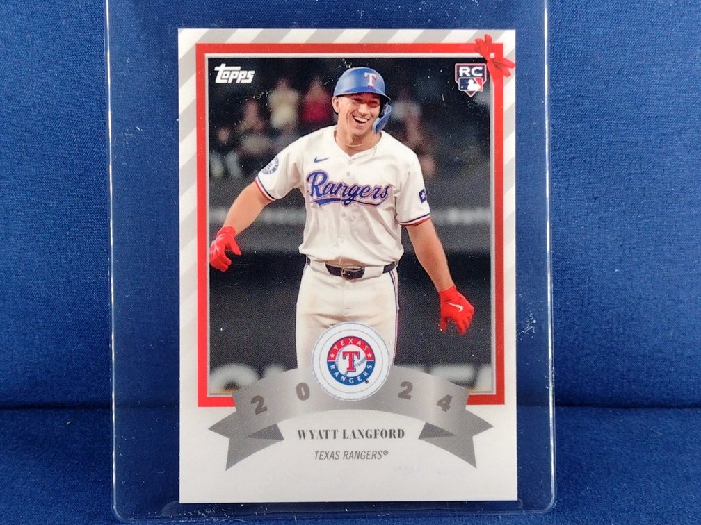 2024 Topps Winter Wonderland #15 Wyatt Langford RC - giftwrap SP - rare!