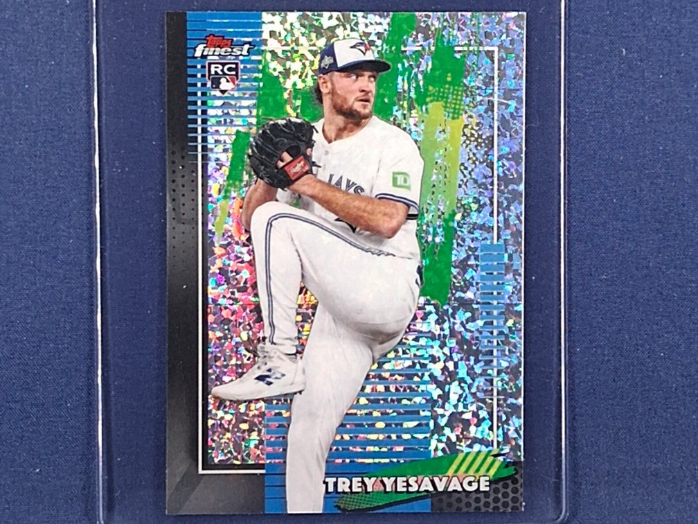 2026 Topps Finest #96 Trey Yesavage RC - mini-diamond refractor