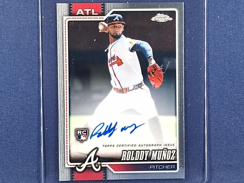 2026 Topps Chrome #RA-RM Rolddy Munoz RC auto