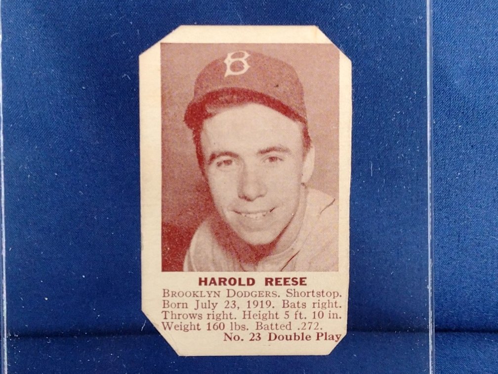 1941 Double Play #23 Pee Wee Reese ROOKIE CARD - Brooklyn Dodgers Harold (Single)
