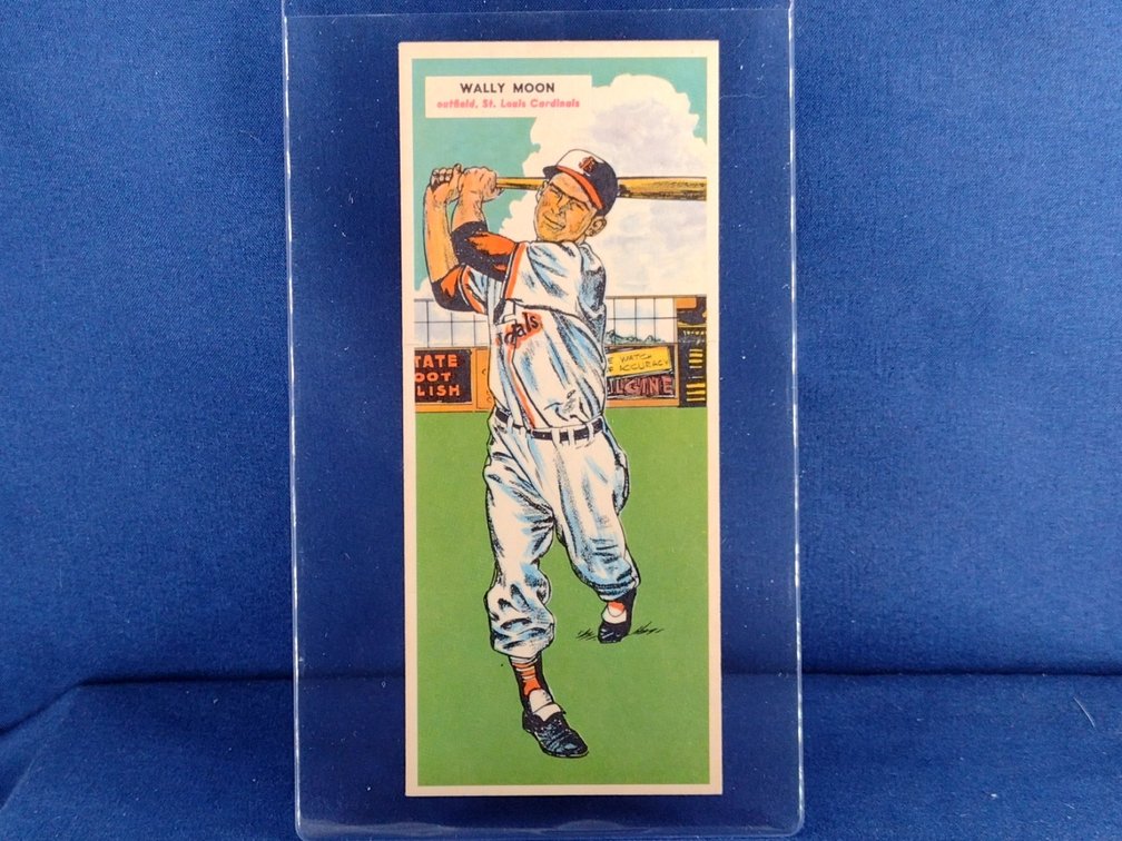 1955 Topps Doubleheaders #37 & 38 Wally Moon / Joe Cunningham - St. Louis Cardinals