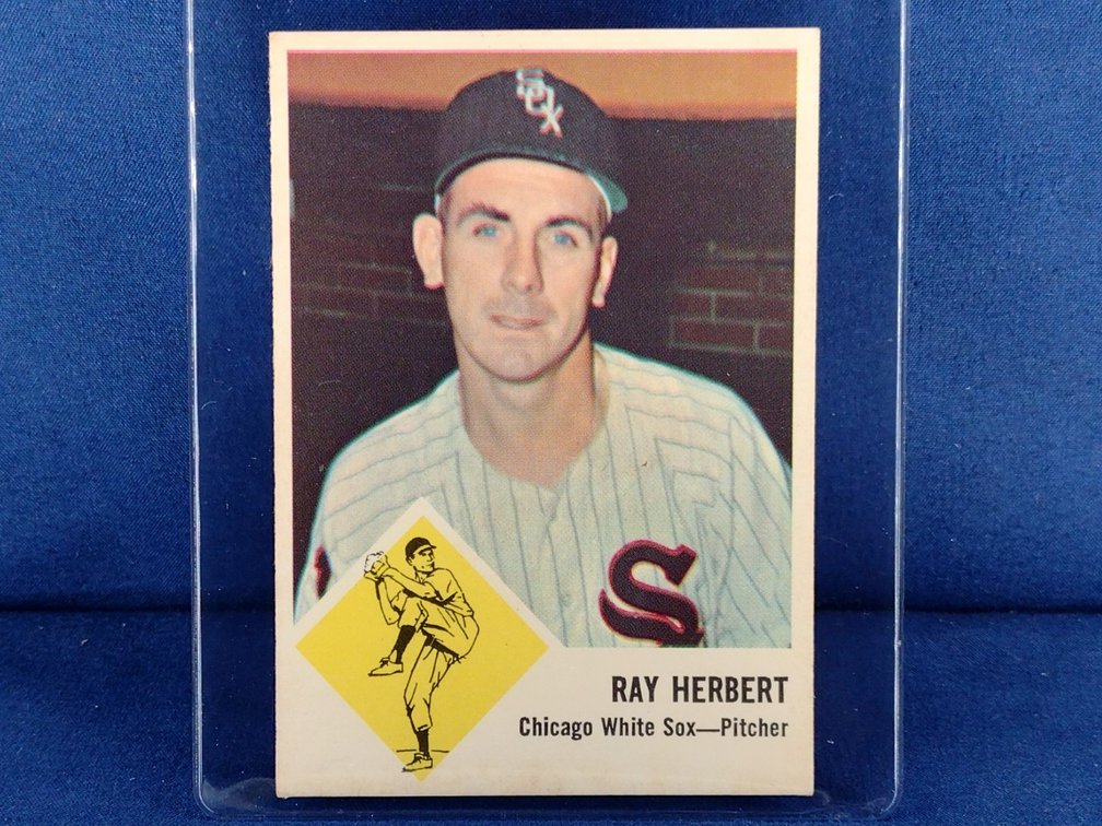 1963 Fleer Baseball #9 Ray Herbert - Chicago White Sox