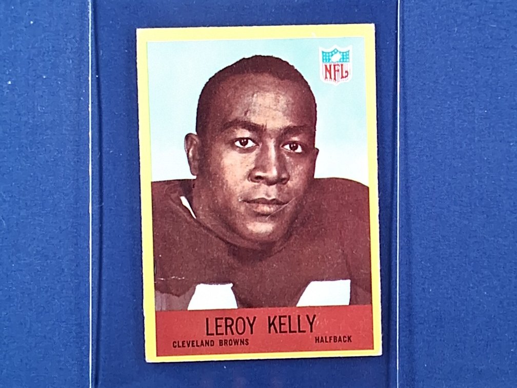 1967 Philadelphia #43 LeRoy Kelly ROOKIE CARD - Cleveland Browns