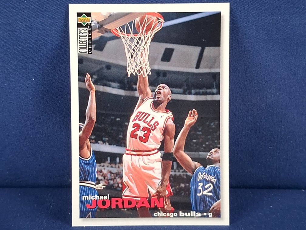 1995/96 Collectors Choice #20 Michael Jordan HOF