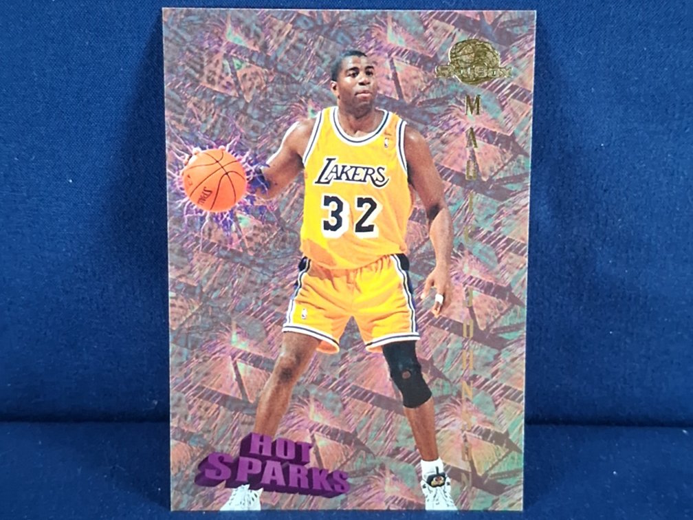 1995/96 Skybox Hot Sparks #HS11 Magic Johnson HOF