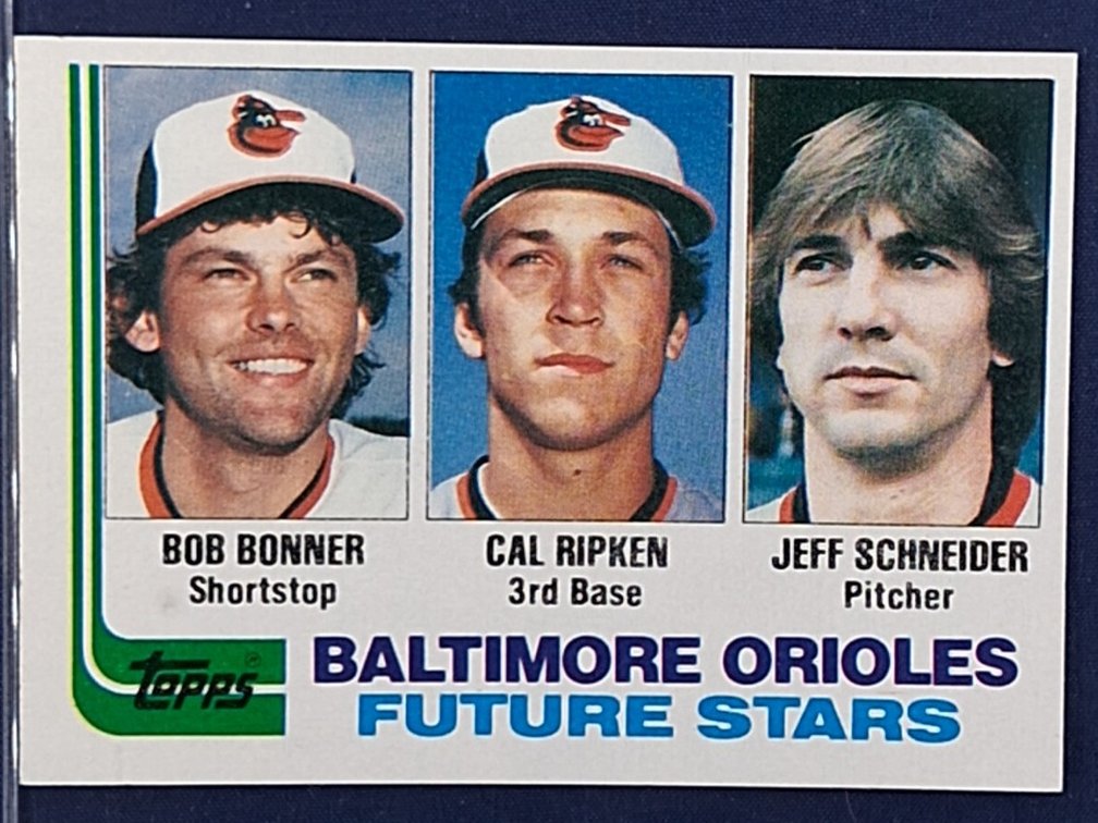 1982 Topps #21 Cal Ripken Jr.  Rookie HOF