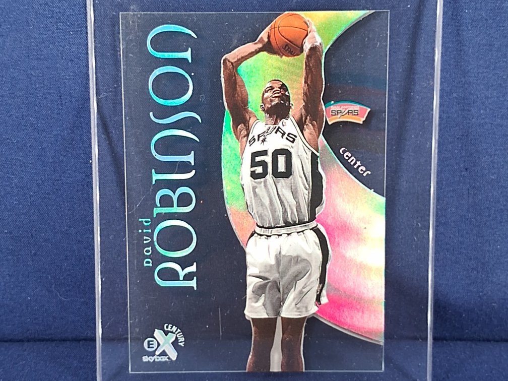 1998/99 EX #33 David Robinson HOF