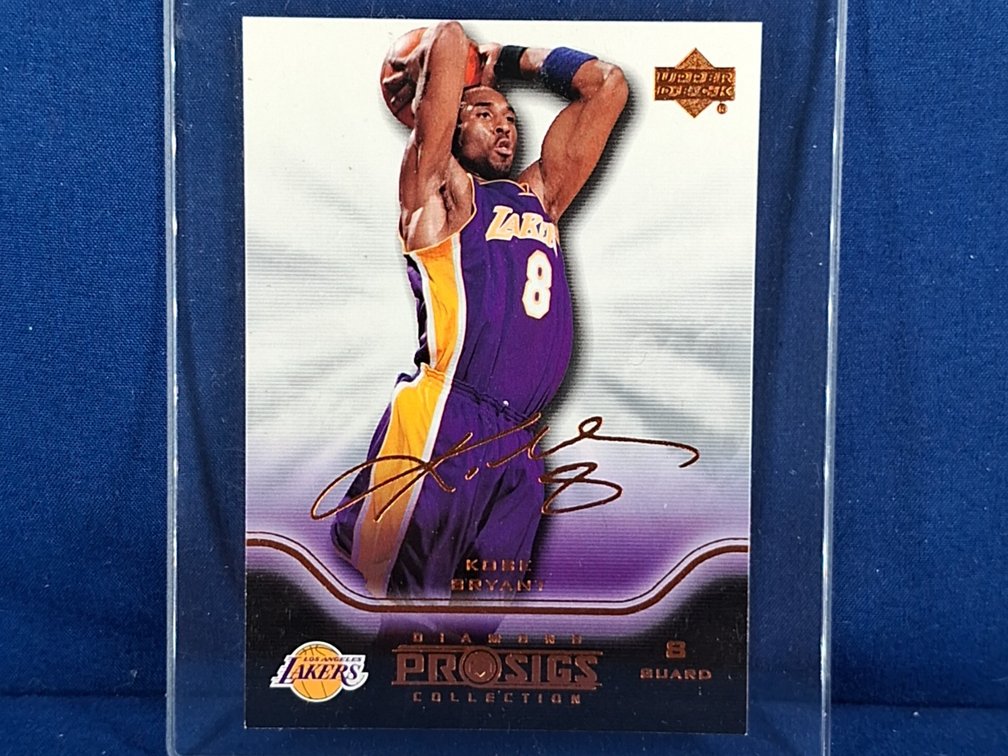 2004/05 UD Prosigs #37 Kolbe Bryant HOF