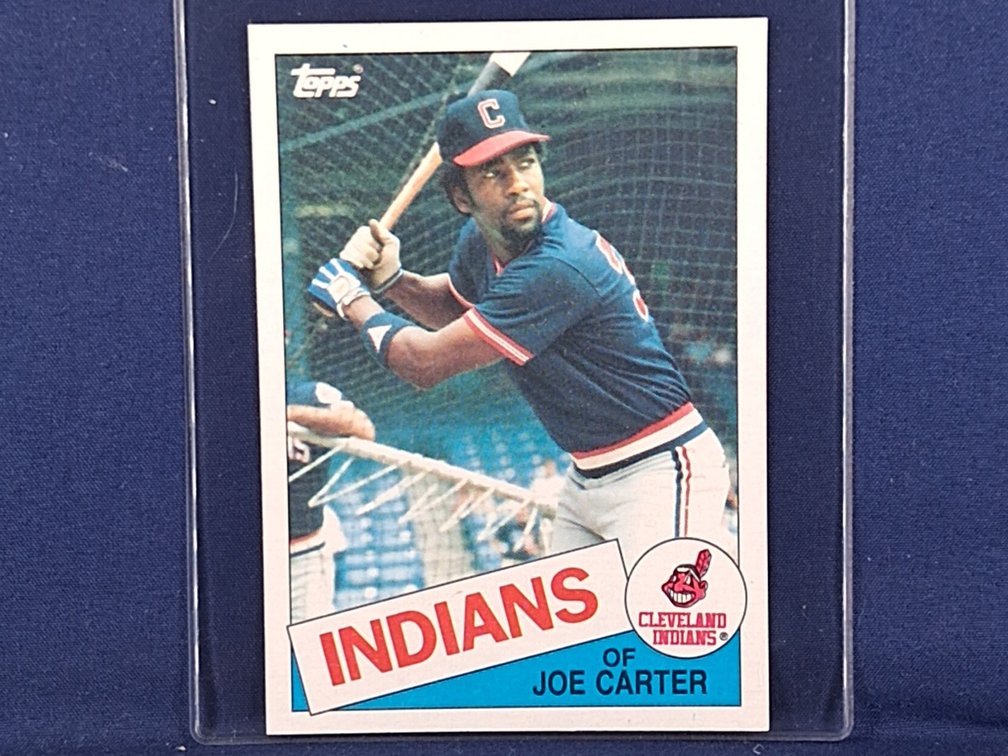 Three 1985 Topps #694 Joe Carter Rookies