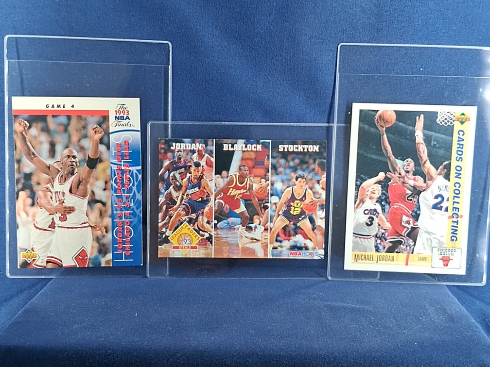 3 Michael Jordan Cards HOF