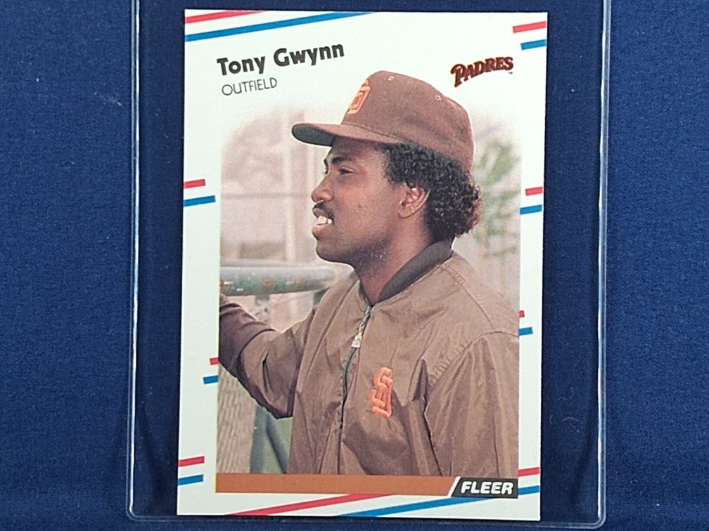 1988 Fleer Glossy #585 Tony Gwynn HOF