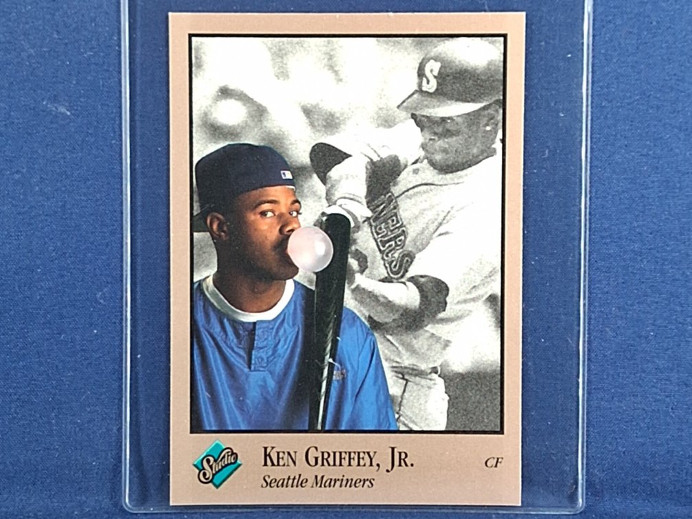 1992 Studio #232 Ken Griffey Jr. HOF