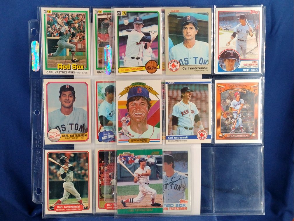 16 Carl Yastrzemski cards HOF