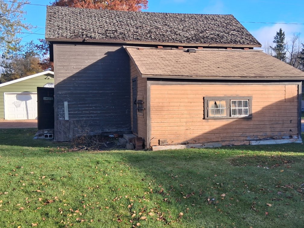 Image for Merrill 3BR/1BA Real Estate Property