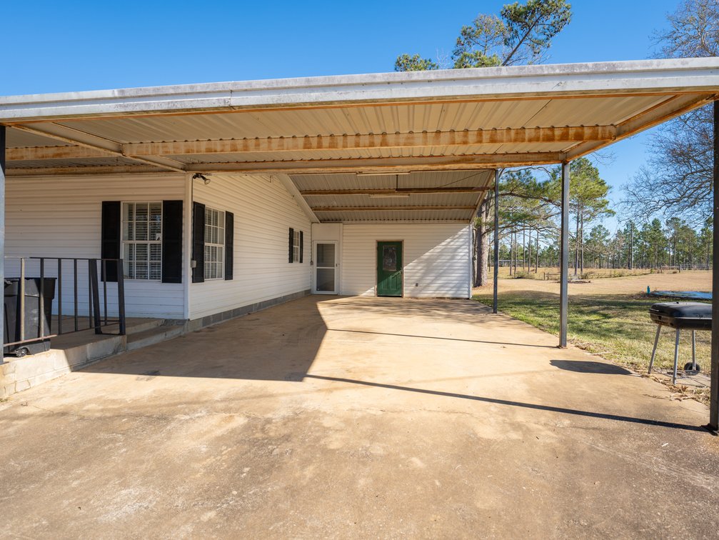 Image for 1.5 +/- Acres with Spacious Manufactured Home