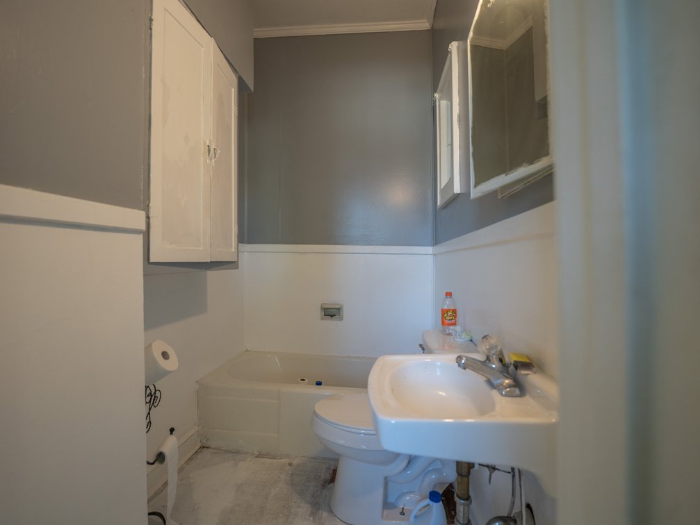 Image for 5 Bedroom / 3 Bathroom Victorian Style Home in Americus, GA
