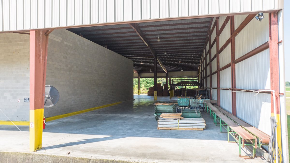 Image for 39,720+/- sq.ft Warehouse Facility with Cold Storage & 5,000+/- sq.ft Enclosed Building on 7.29+/- Acres