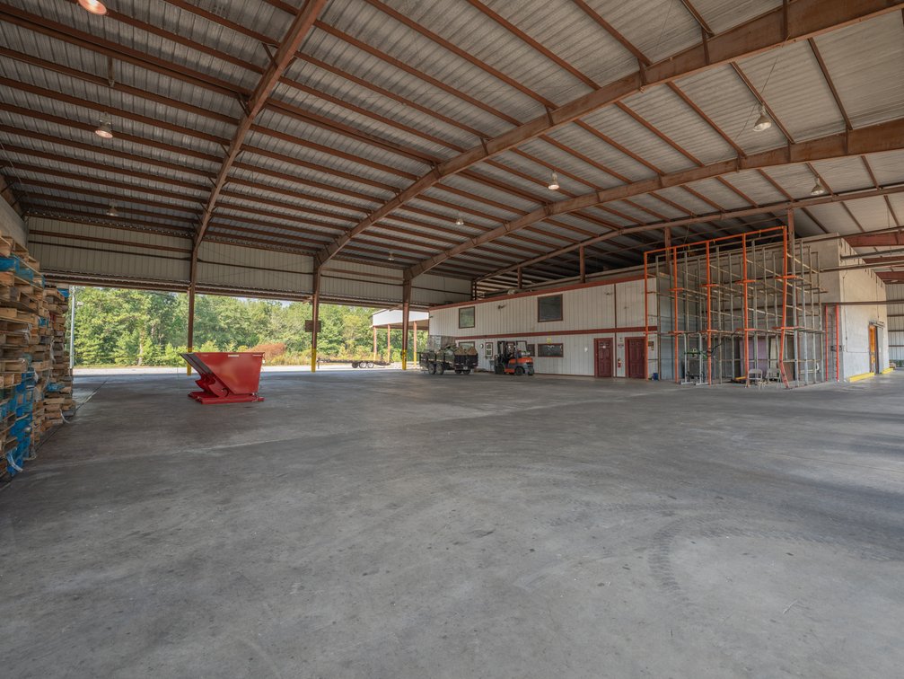 Image for 39,720+/- sq.ft Warehouse Facility with Cold Storage & 5,000+/- sq.ft Enclosed Building on 7.29+/- Acres