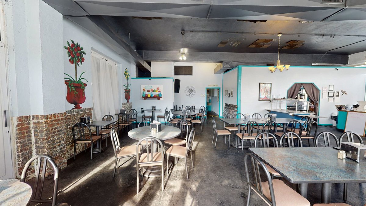Image for Knives Restaurant – Camilla, Georgia