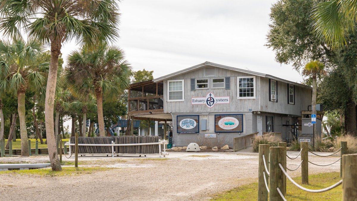 Image for Estuary Oysters - 5 Water Leases, Growing and Processing Equipment, Marina and Cold Storage
