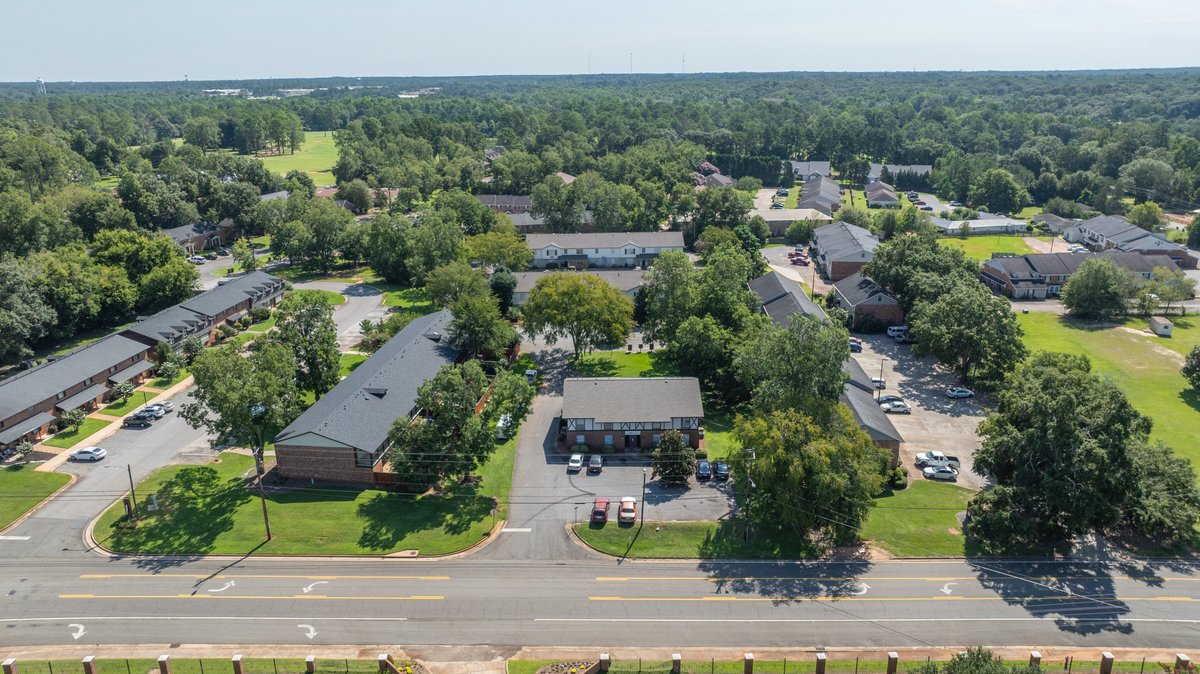 Image for Country Club Apartments - 40 Unit Apartment Complex - Premier Americus Location