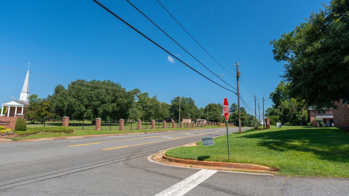 Image for Country Club Apartments - 40 Unit Apartment Complex - Premier Americus Location