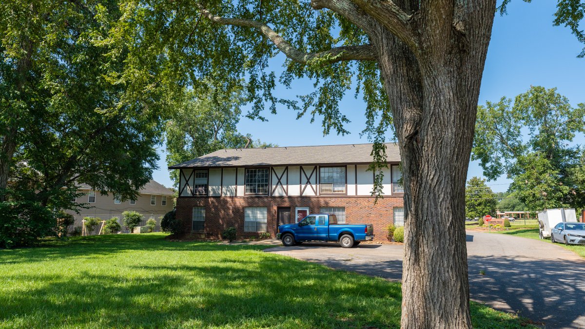 Image for Country Club Apartments - 40 Unit Apartment Complex - Premier Americus Location