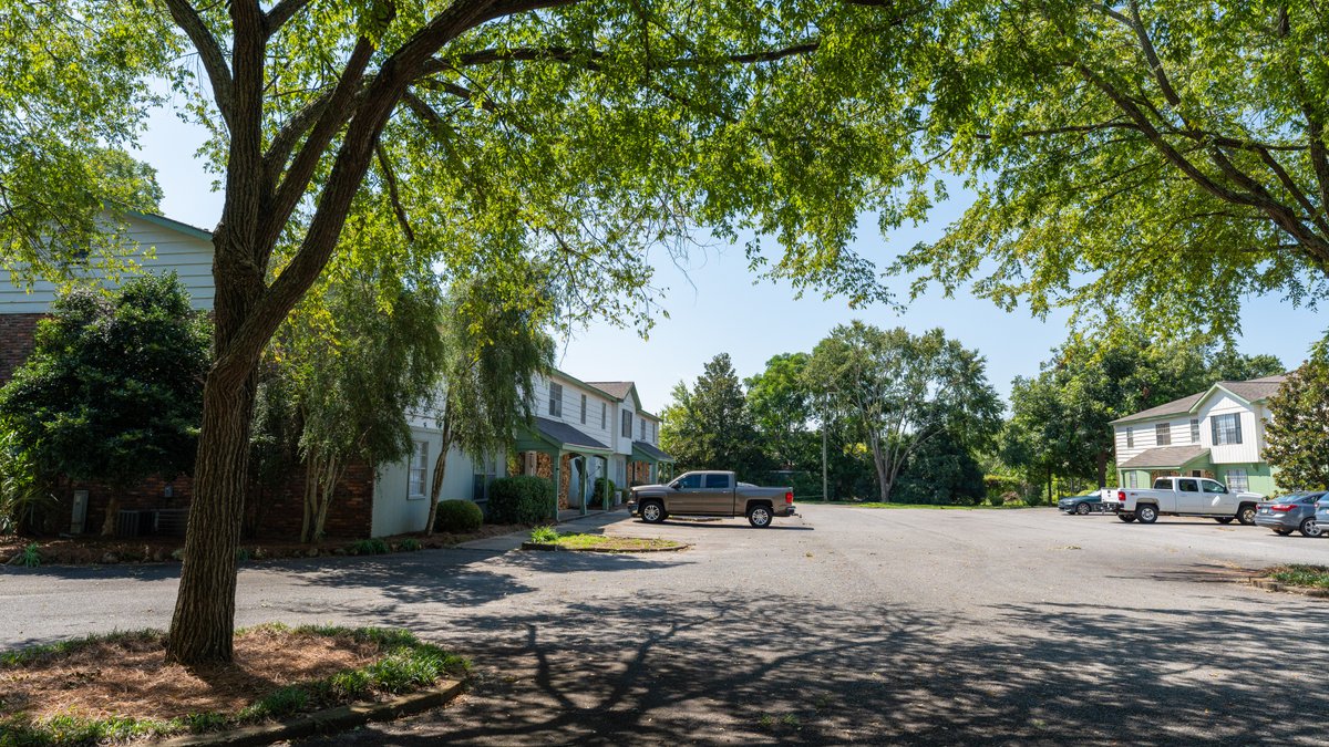 Image for Country Club Apartments - 40 Unit Apartment Complex - Premier Americus Location